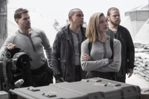 Cressida e sua equipe, outra mulher forte que ajuda Katniss a usar da sua voz - Imagem Oficial Paris Filme